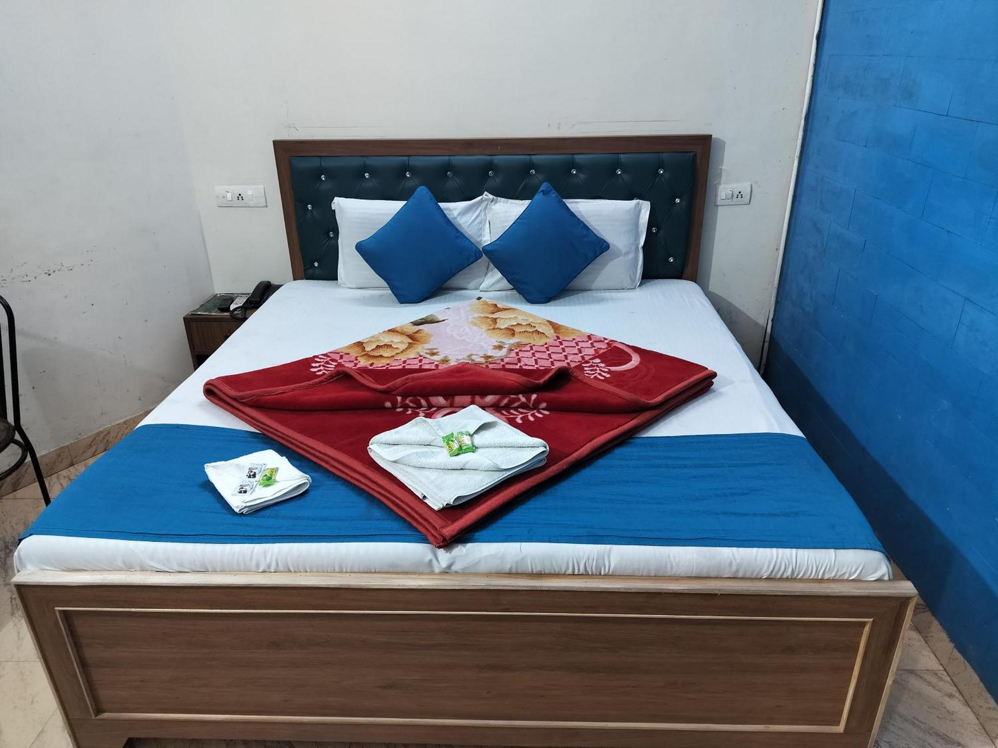 Hotel Holiday Inn Paradise Chandigarh Room photo